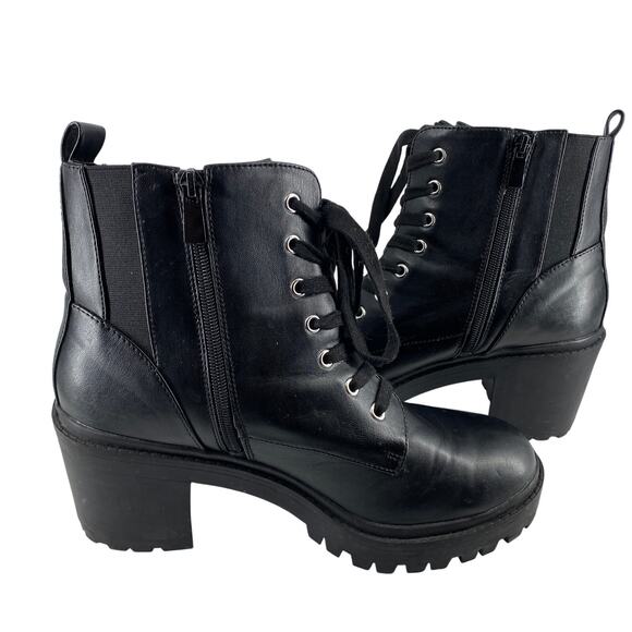 TORRID Black Chunky Lug Sole Hiker Ankle Boots Lace Up 11WW Extra Wide 14186911 - Picture 1 of 15